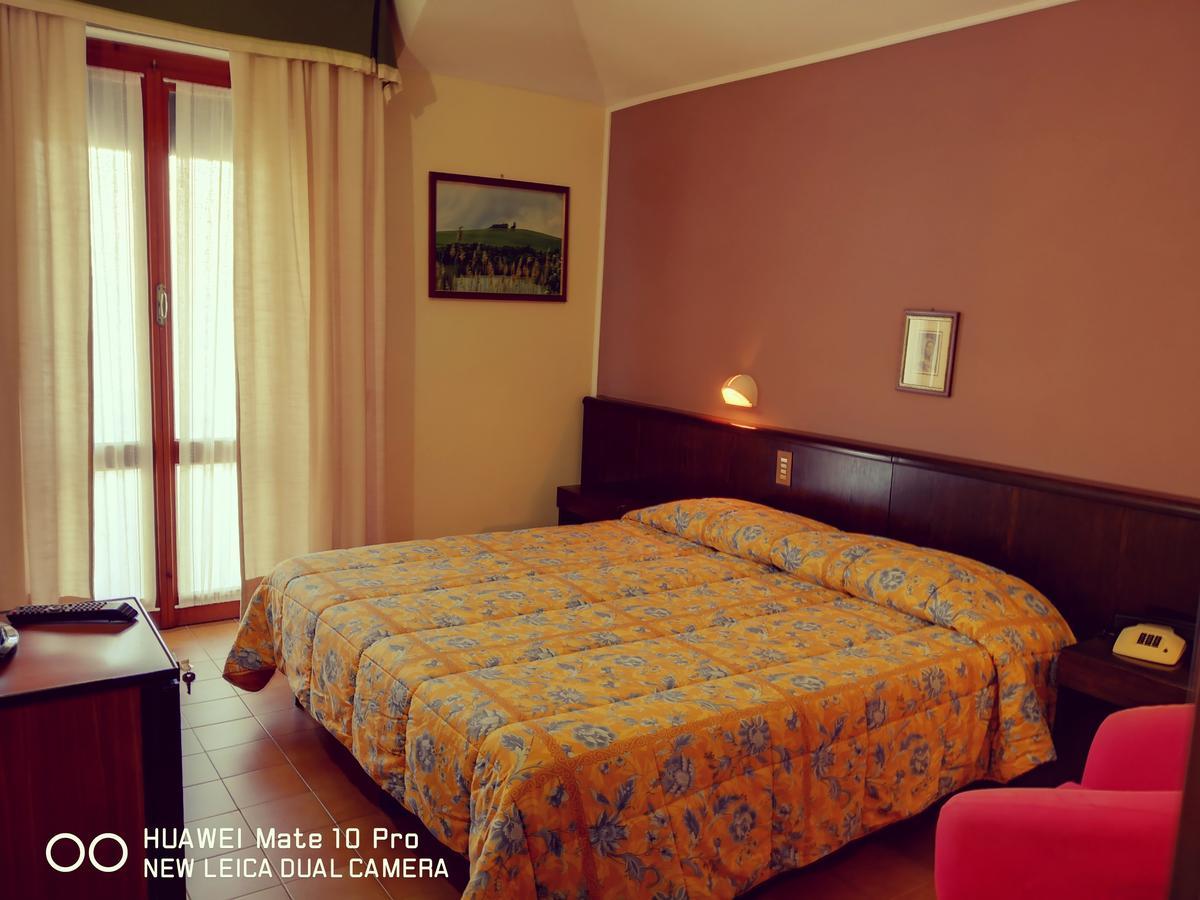 Hotel Firenze К'янчіано-Терме Екстер'єр фото