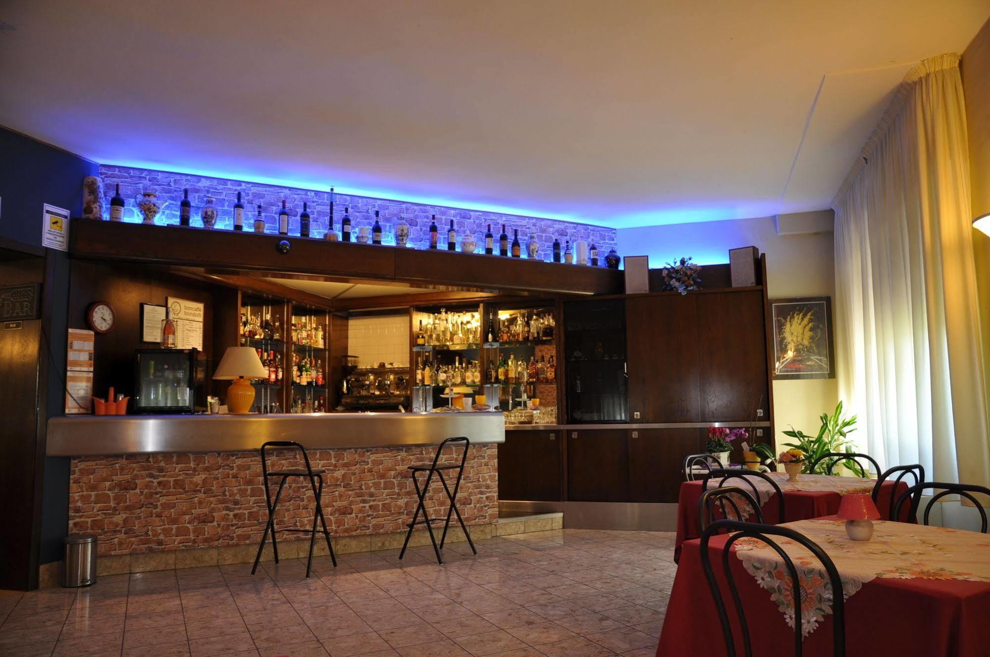 Hotel Firenze К'янчіано-Терме Екстер'єр фото